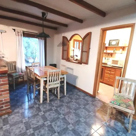 Calido Departamento Centrico En San Martin De Los Andes Exterior photo